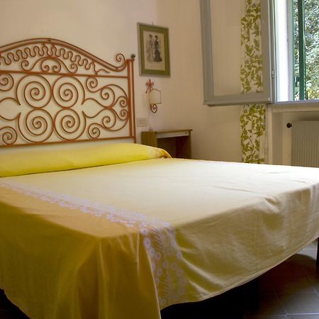 Hotel Giardino Degli Ulivi San Felice Circeo Exterior foto