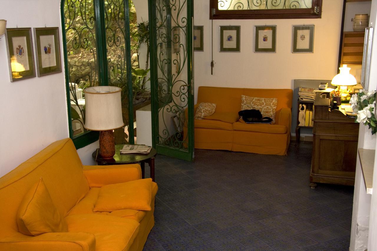 Hotel Giardino Degli Ulivi San Felice Circeo Exterior foto